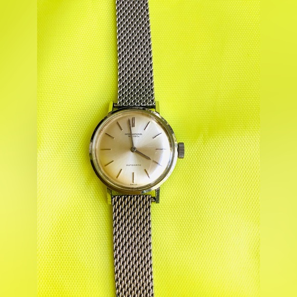 INTERNATIONAL WATCH COMPANY watch AUTOMATIC??? main image 13